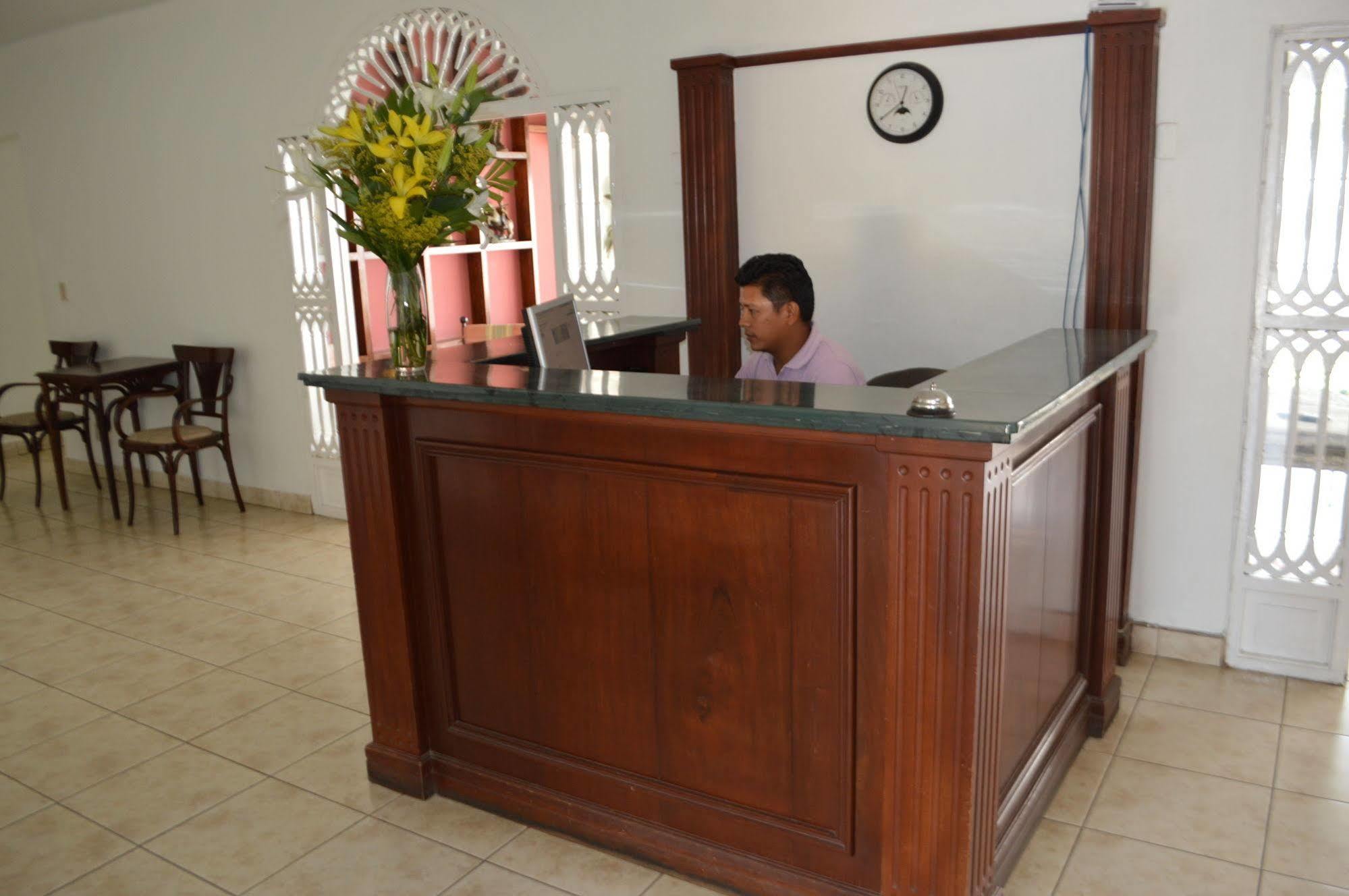 Hotel Casa Real มานากัว ภายนอก รูปภาพ