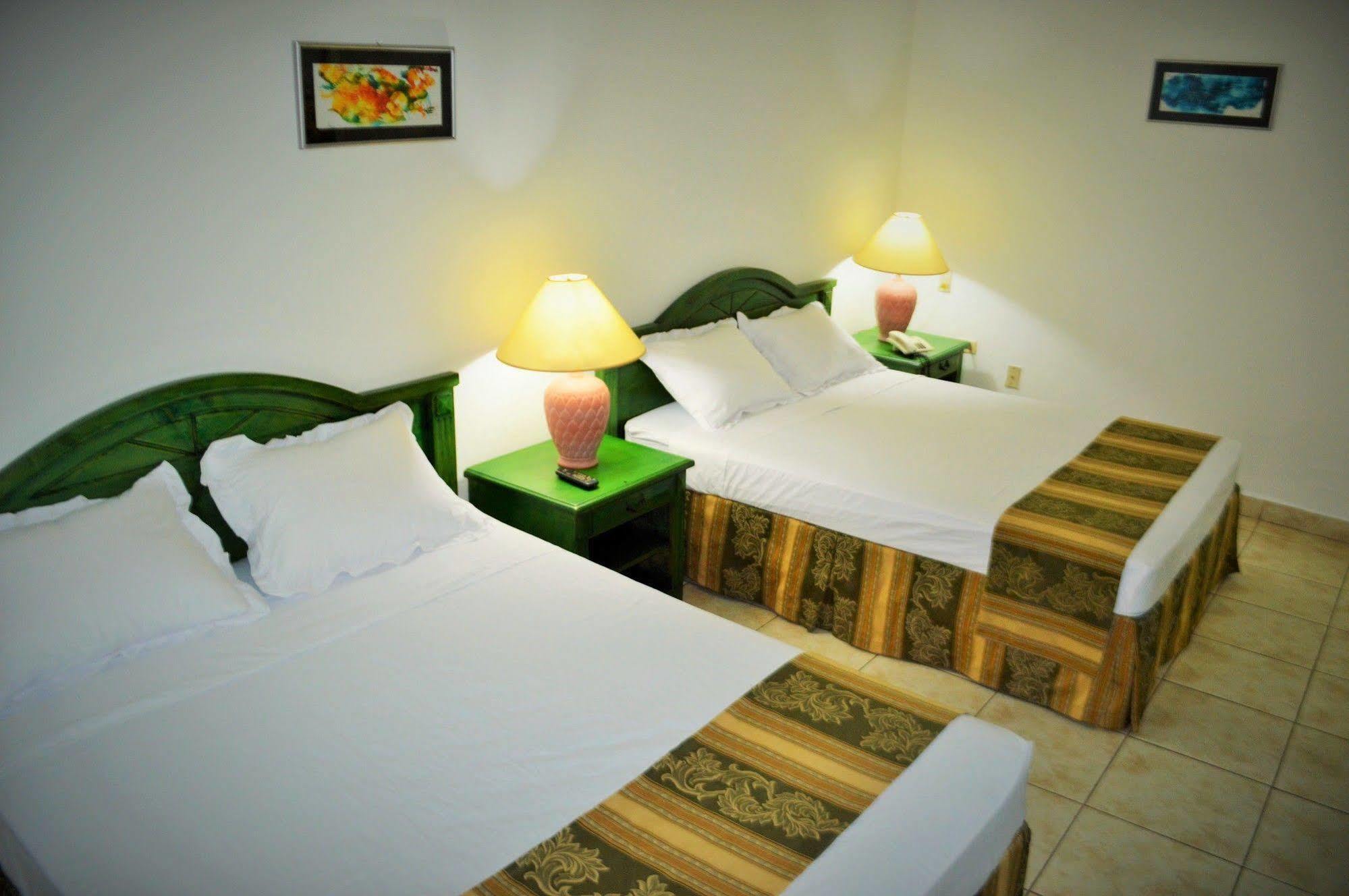 Hotel Casa Real มานากัว ภายนอก รูปภาพ